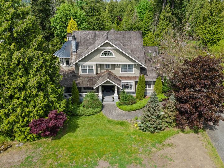 Property Photo: 16211 29 Avenue BC V3Z 9X4