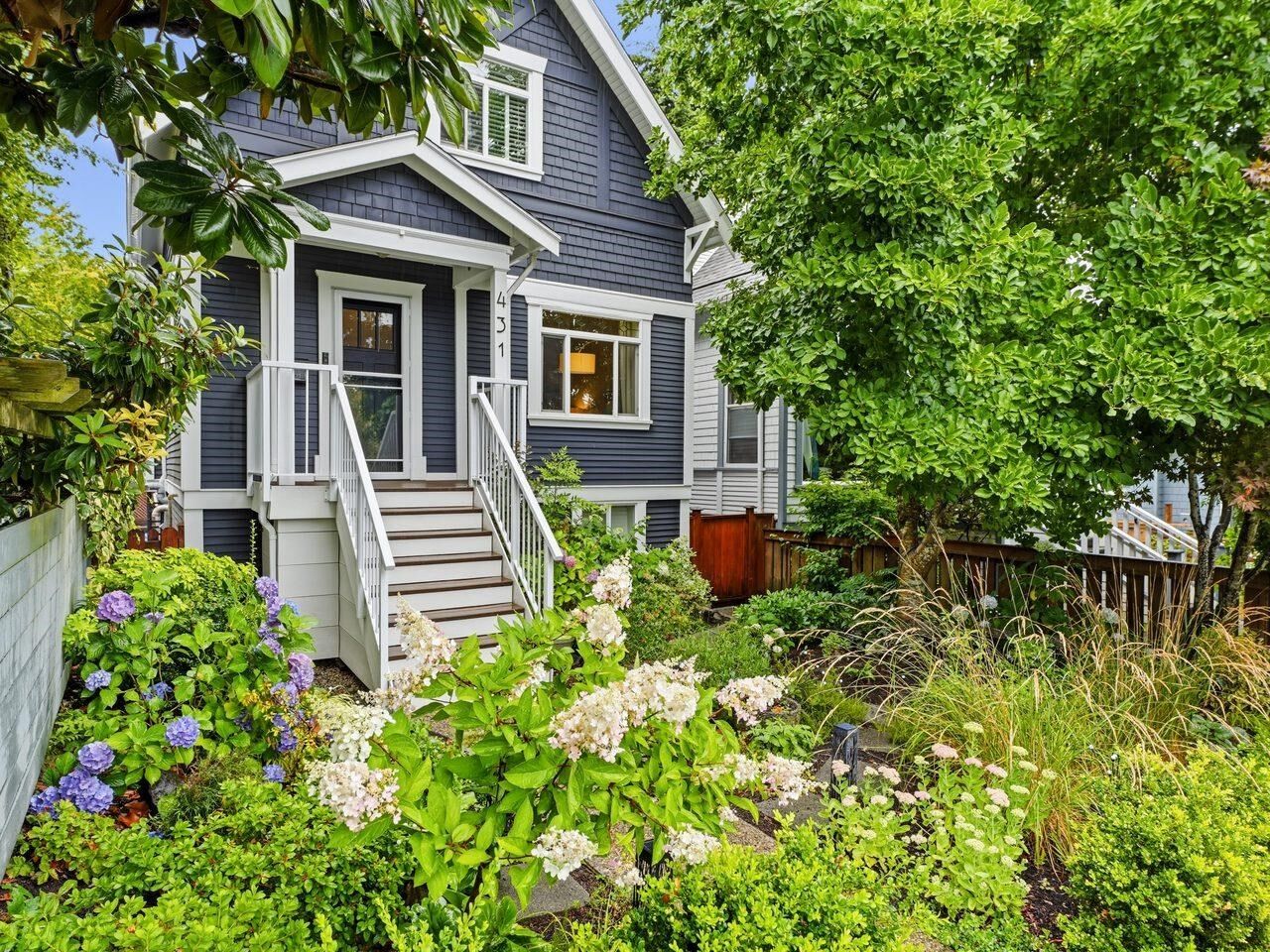 Property Photo: 431 E 23rd Avenue BC V5V 1X7