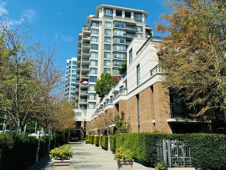 6351 Buswell Street 505 — photo 1