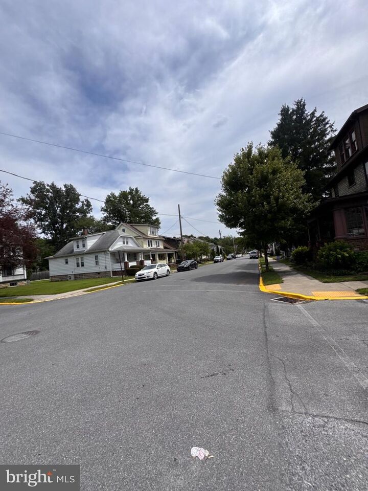 Property Photo: 513 16th Street PA 16652