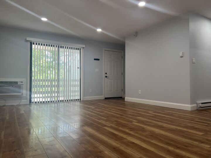 Property Photo:  800 Bearses Way Apt 4ec  MA 02601 