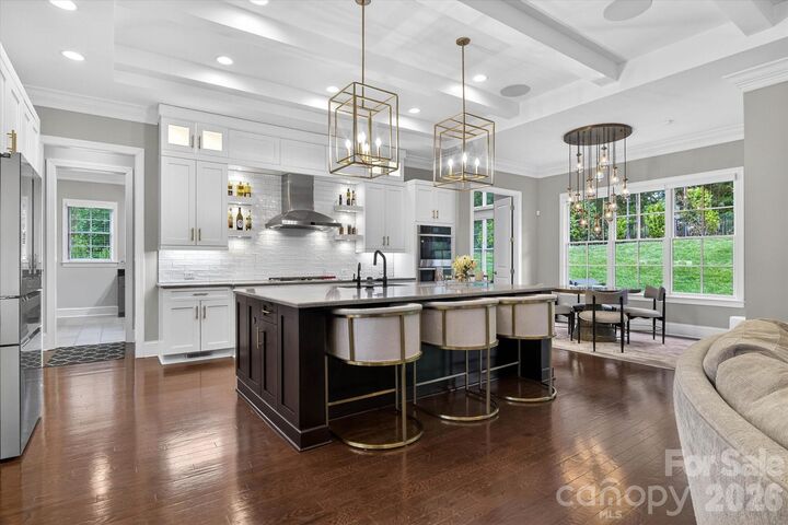 Property Photo:  1115 Shelton Oaks Court  NC 28105 