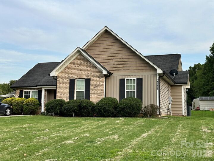 Property Photo: 2315 Montford Avenue NW NC 28027