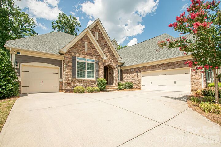 Property Photo:  324 Eden Hollow Lane  NC 28104 