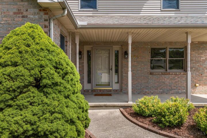 Property Photo:  824 Kelly Drive  OH 45177 