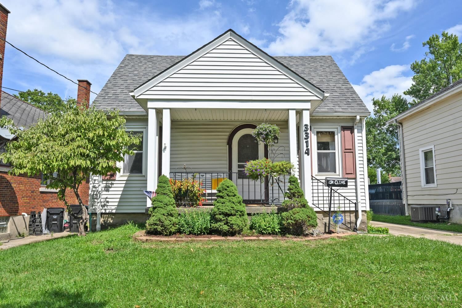 Property Photo: 3314 Buell Street OH 45211
