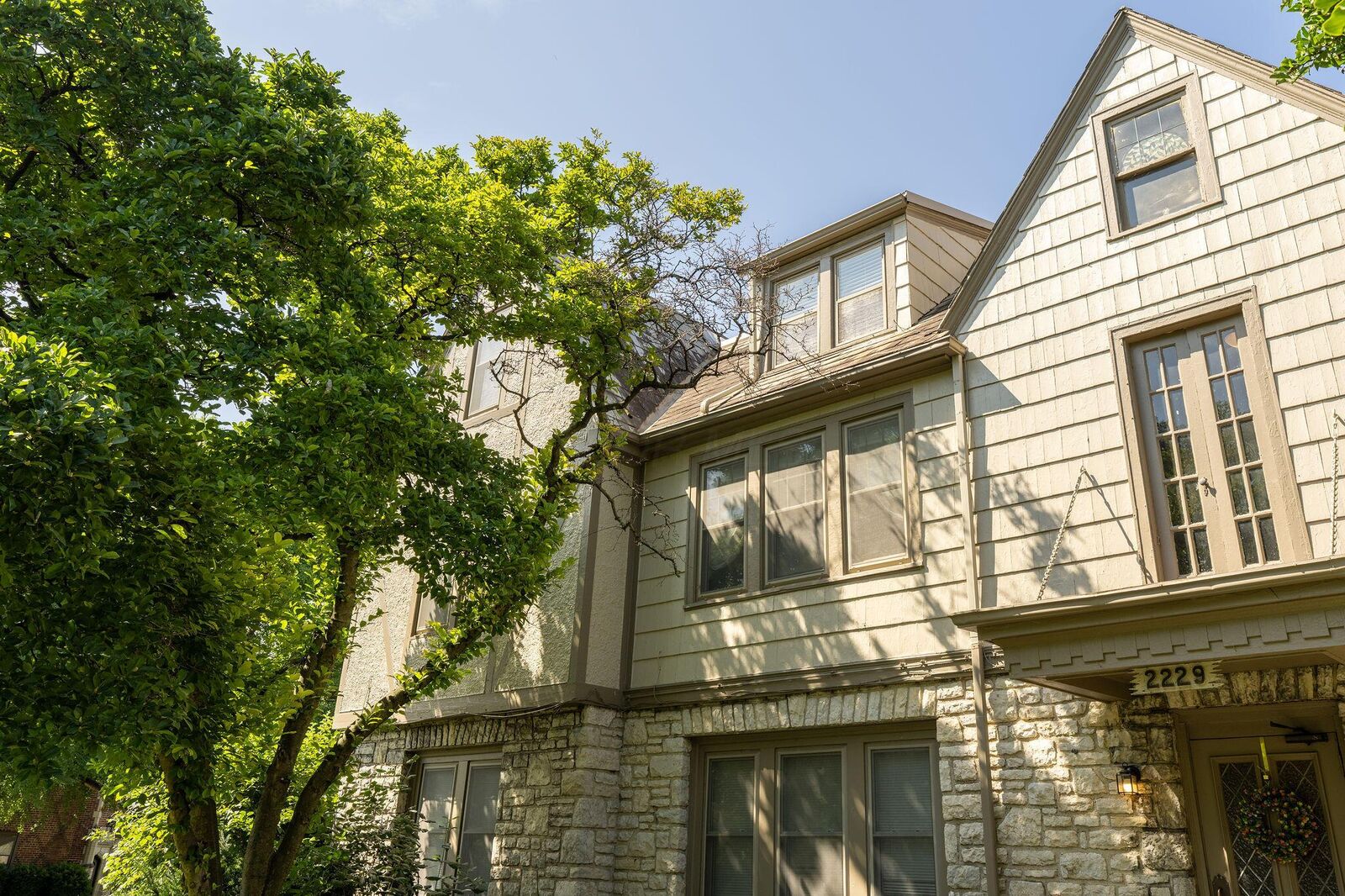 Property Photo:  2229 Coventry Road  OH 43221 