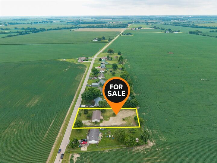 Property Photo:  7725 White Oak NE Road  OH 43106 