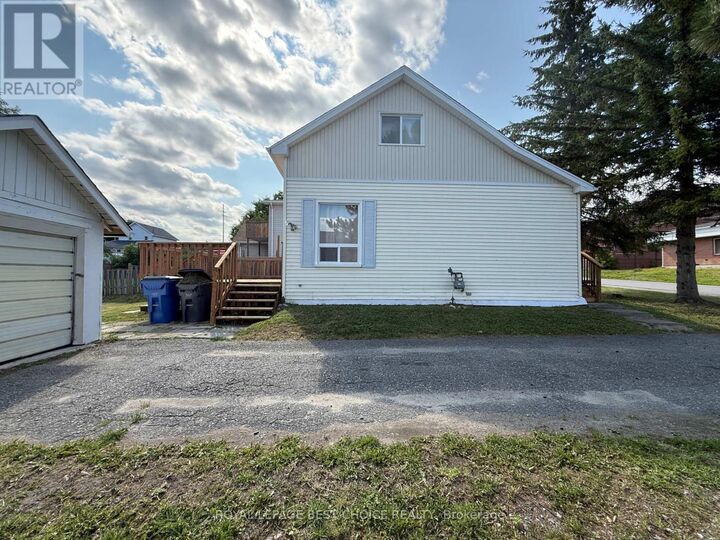 Property Photo: 436 Cecil Street ON P0J 1K0