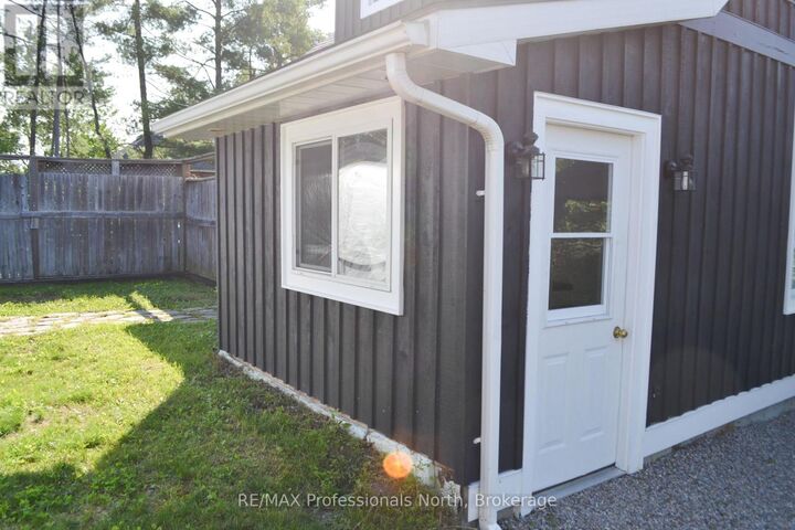 Property Photo:  14 Princess Street  ON P1H 1P2 