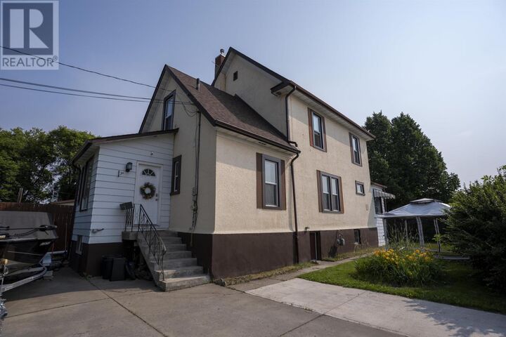 Property Photo:  503 Prince Arthur Blvd  ON P7C 3M5 