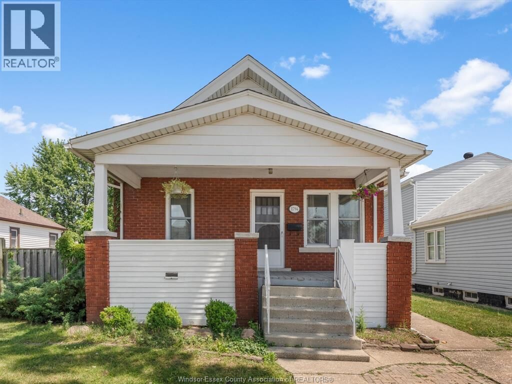 Property Photo:  1794 Hall Avenue  ON N8W 2L4 
