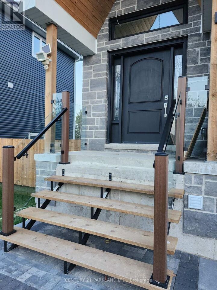 Property Photo:  15 Stanley Avenue  ON L0L 1T0 