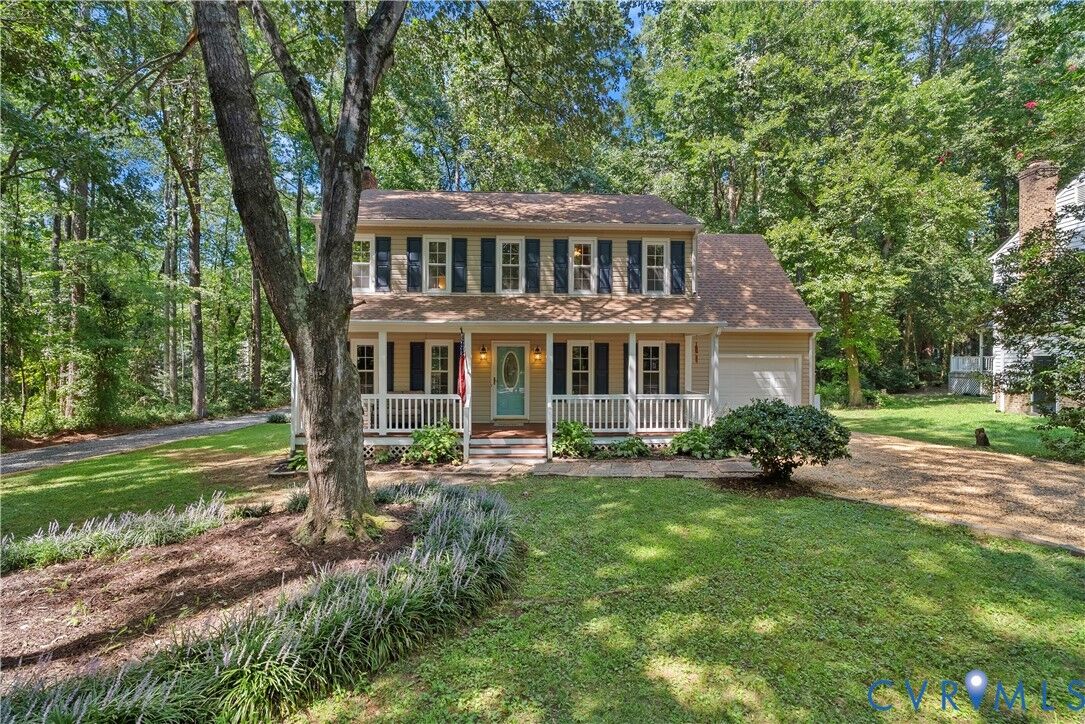 Property Photo:  13908 Sterlings Bridge Road  VA 23112 