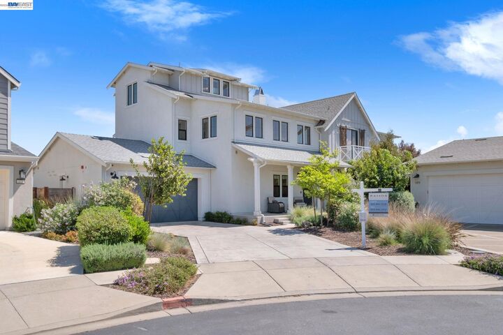 Property Photo:  183 Seagate Pl  CA 94511 