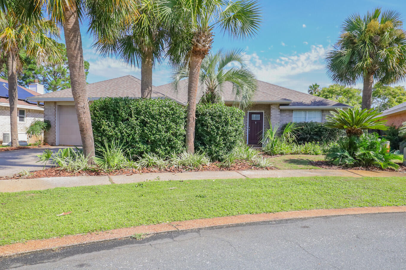 Property Photo: 4041 Broken Arrow Court FL 32541