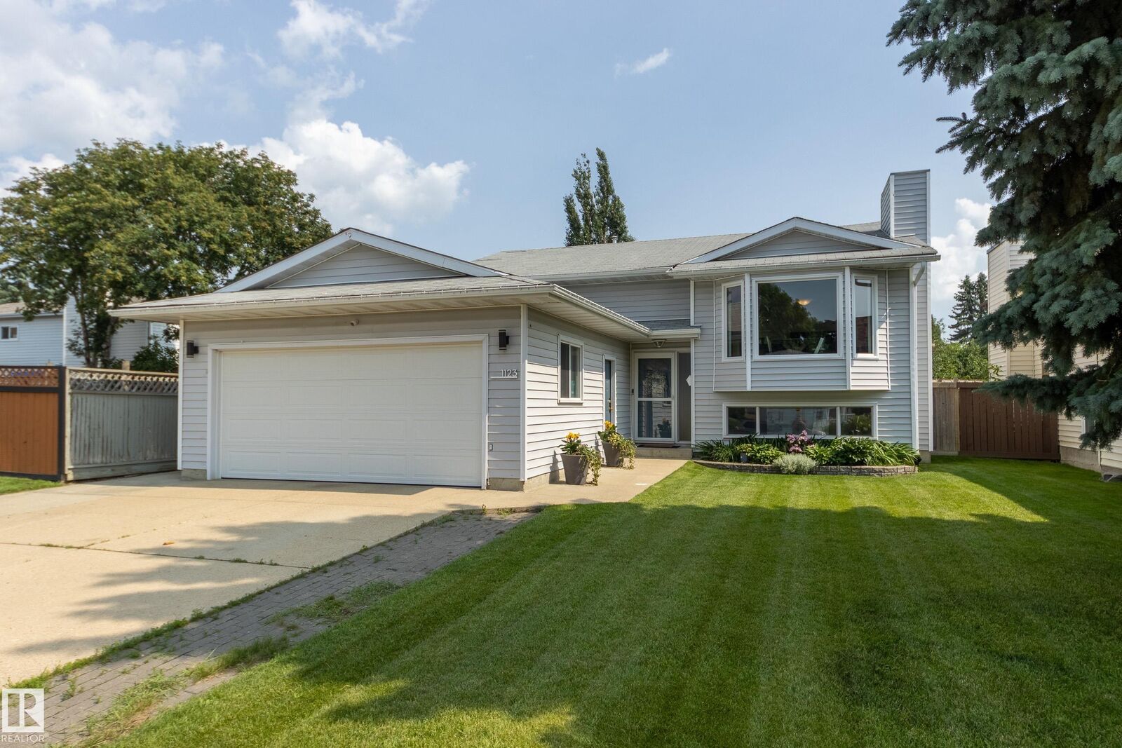 Property Photo: 1123 48 Street NW AB T6L 5V1