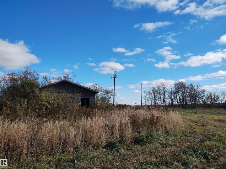 16A Pioneer Road — photo 1