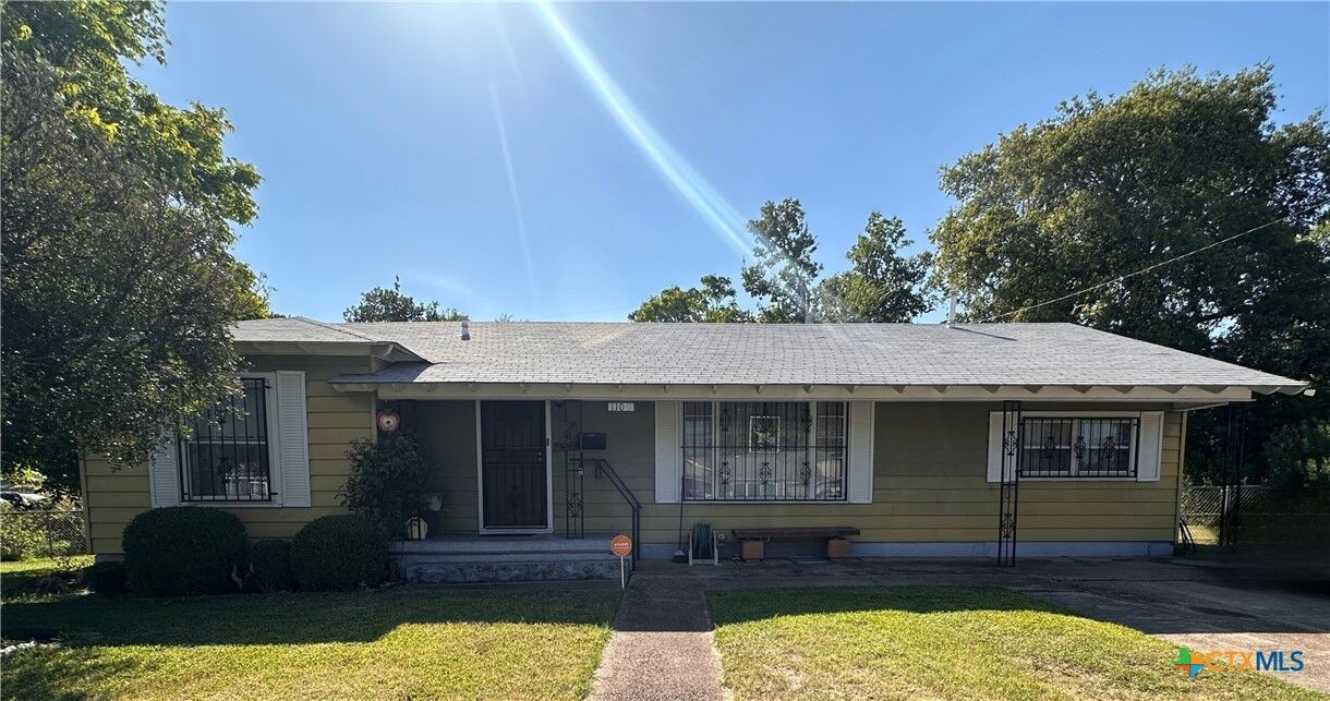 Property Photo:  1109 Gray Drive  TX 76541 