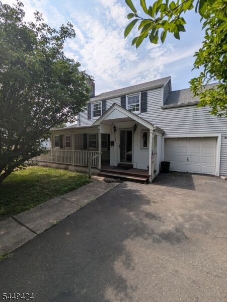 Property Photo:  2261 Mountain Ave  NJ 07076 