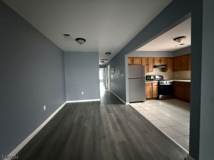 Property Photo: 35 Tillinghast St NJ 07108