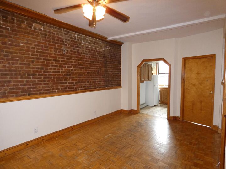 Property Photo:  936 Willow Ave 3  NJ 07030 