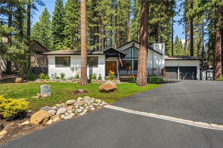 Property Photo:  900 Donna Drive  NV 89451 