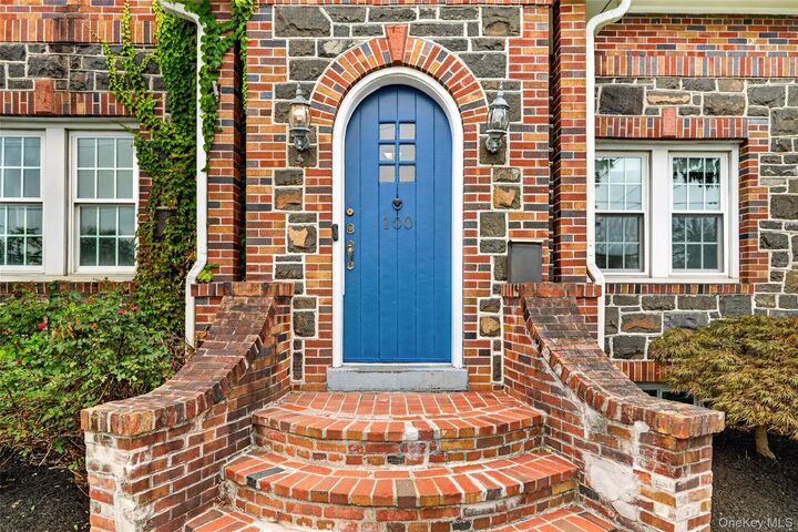 Property Photo: 100 N Franklin Street NY 10960
