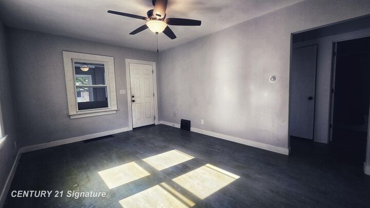 Property Photo:  1516 Vermont Street  MI 48602 