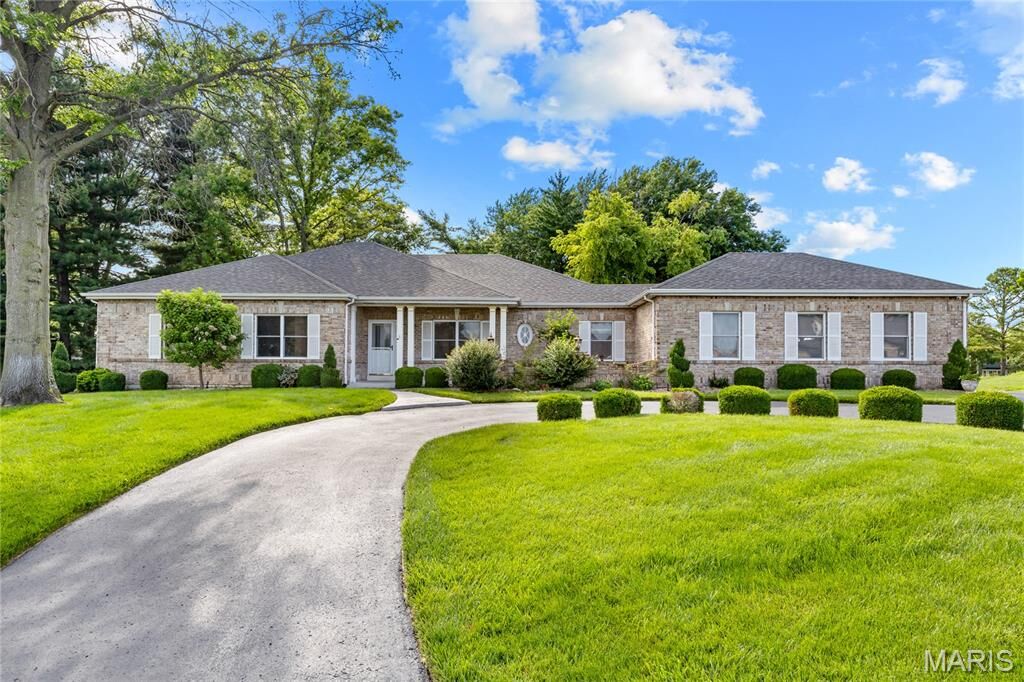 Property Photo:  63 Leinster Hill Lane  MO 63304 
