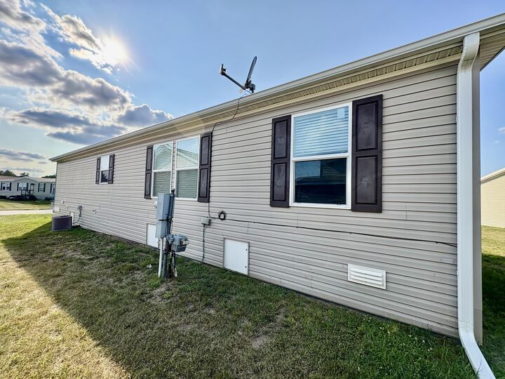 Property Photo:  1050 Cambry Circle  MI 49240 