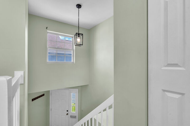 Property Photo: 1117 Kingston Court 1117 IL 60139