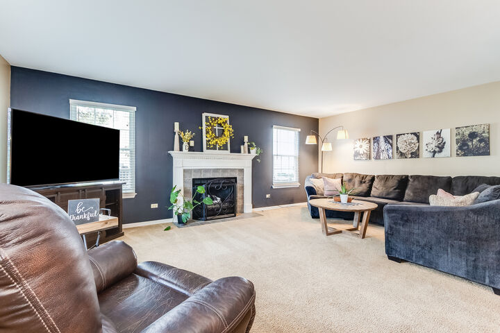 Property Photo: 1607 Sierra Highlands Court IL 60586
