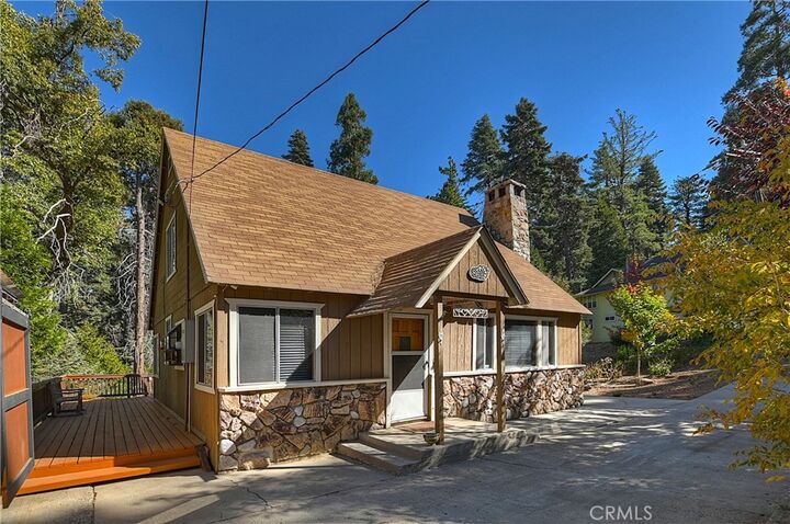 Property Photo: 863 Oak CA 92385