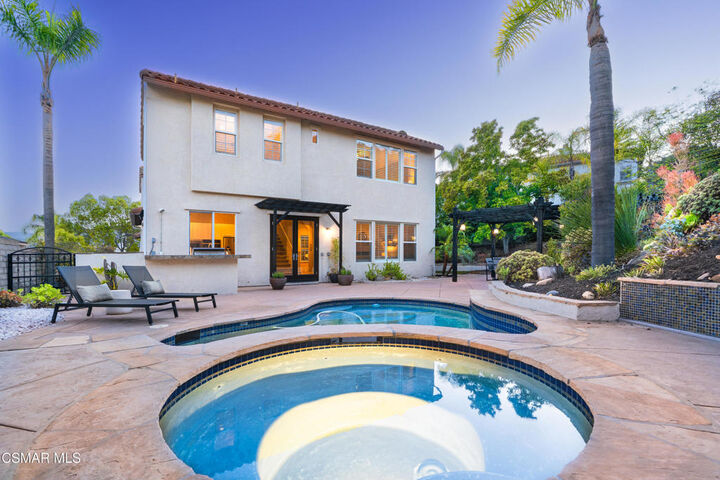 Property Photo:  196 Via Rebecca  CA 91320 