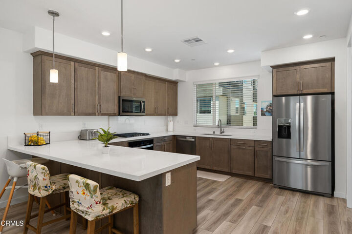 Property Photo: 27560 Sanctuary Court CA 91381