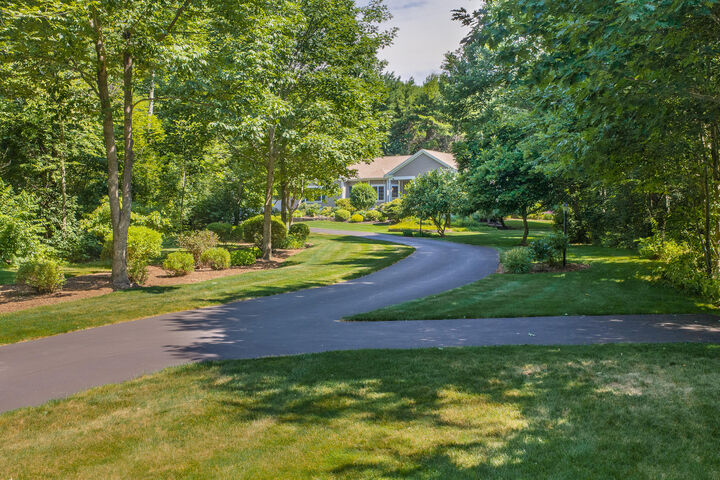 Property Photo: 7 Moses Lane ME 04074