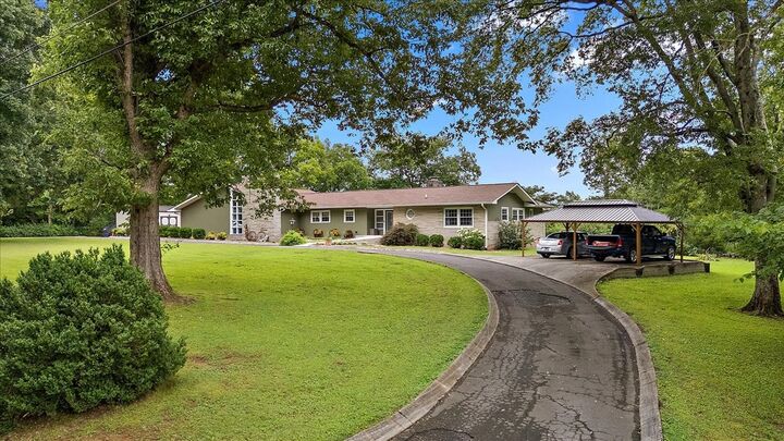 Property Photo:  615 Narrows Rd  TN 37160 