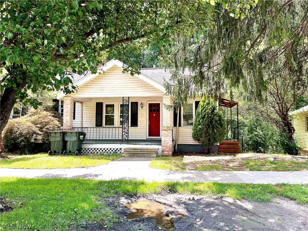 Property Photo:  228 E Main Street  OH 43973 
