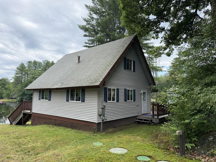 Property Photo:  428 Deer Meadow Road  NH 03303 