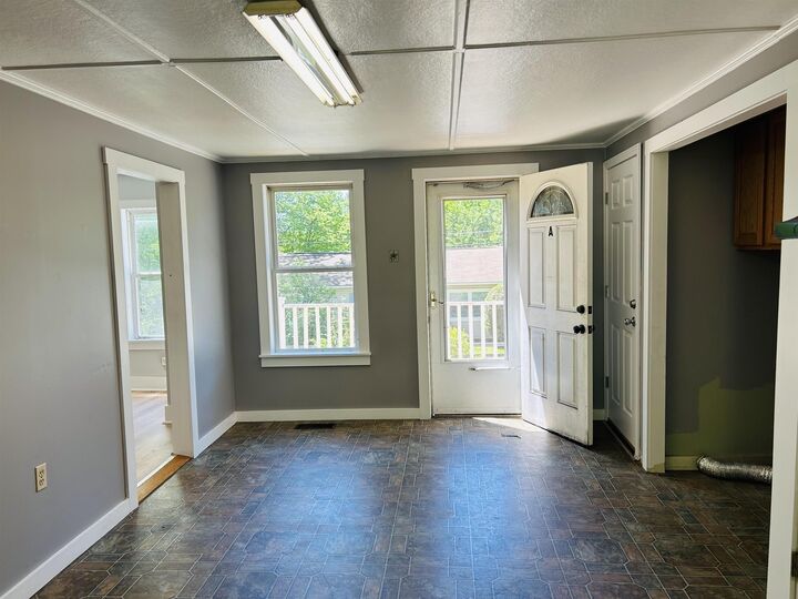 Property Photo: 65 Mechanic Street NH 03470