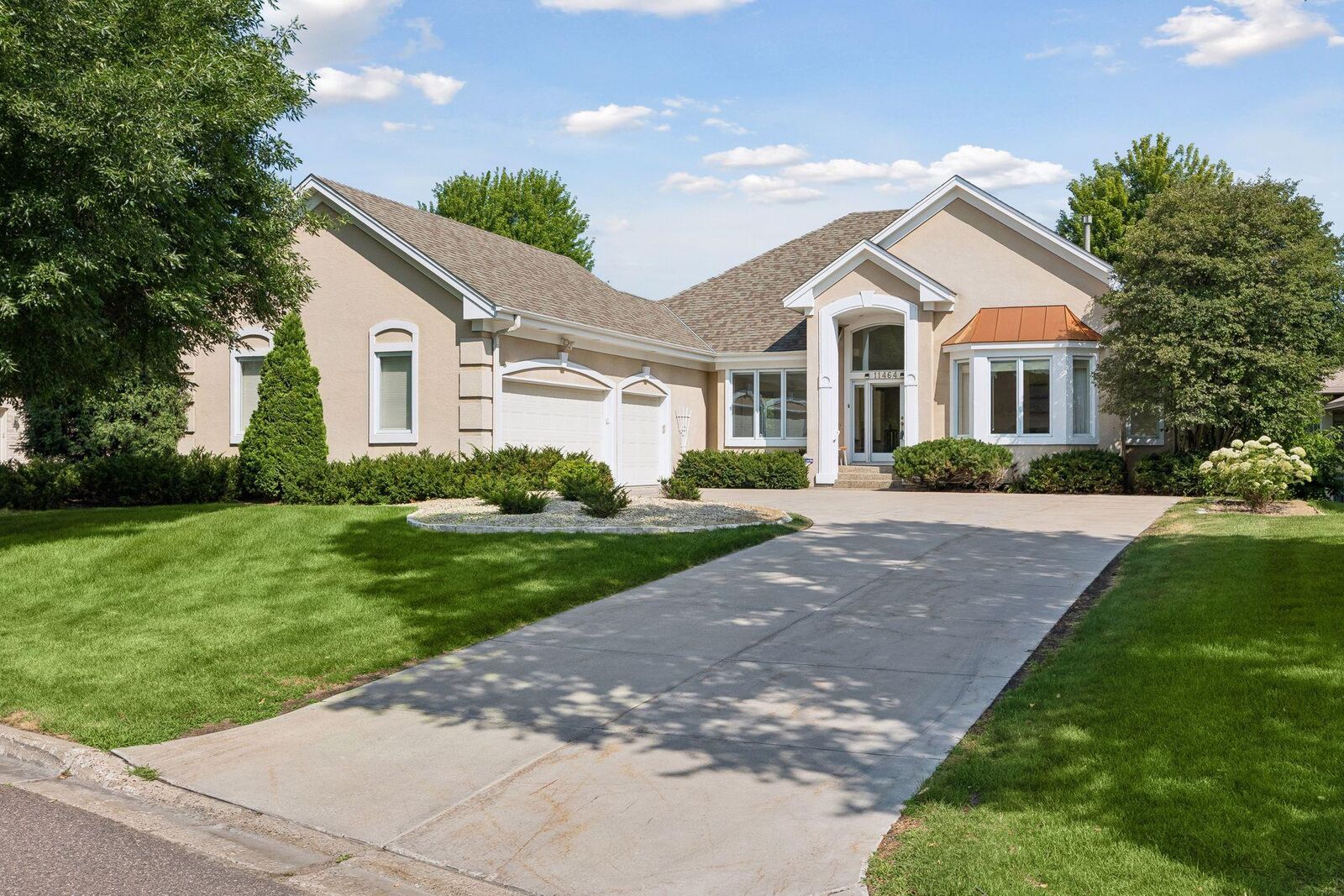 Property Photo:  11464 Telluride Trail  MN 55305 