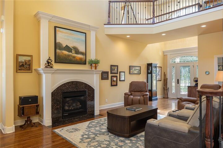 Property Photo: 334 Scarlett Boulevard AR 72762