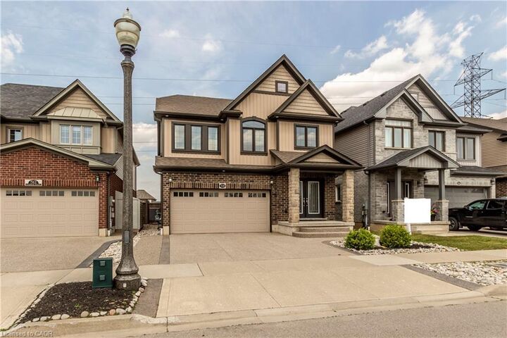 Property Photo:  508 Netherwood Crescent  ON N2P 0B6 