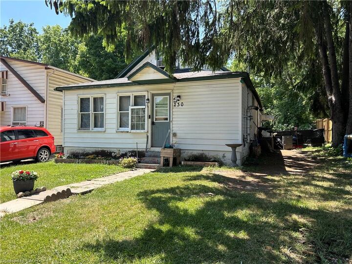 Property Photo:  230 Queen Street S  ON N3Y 3K8 