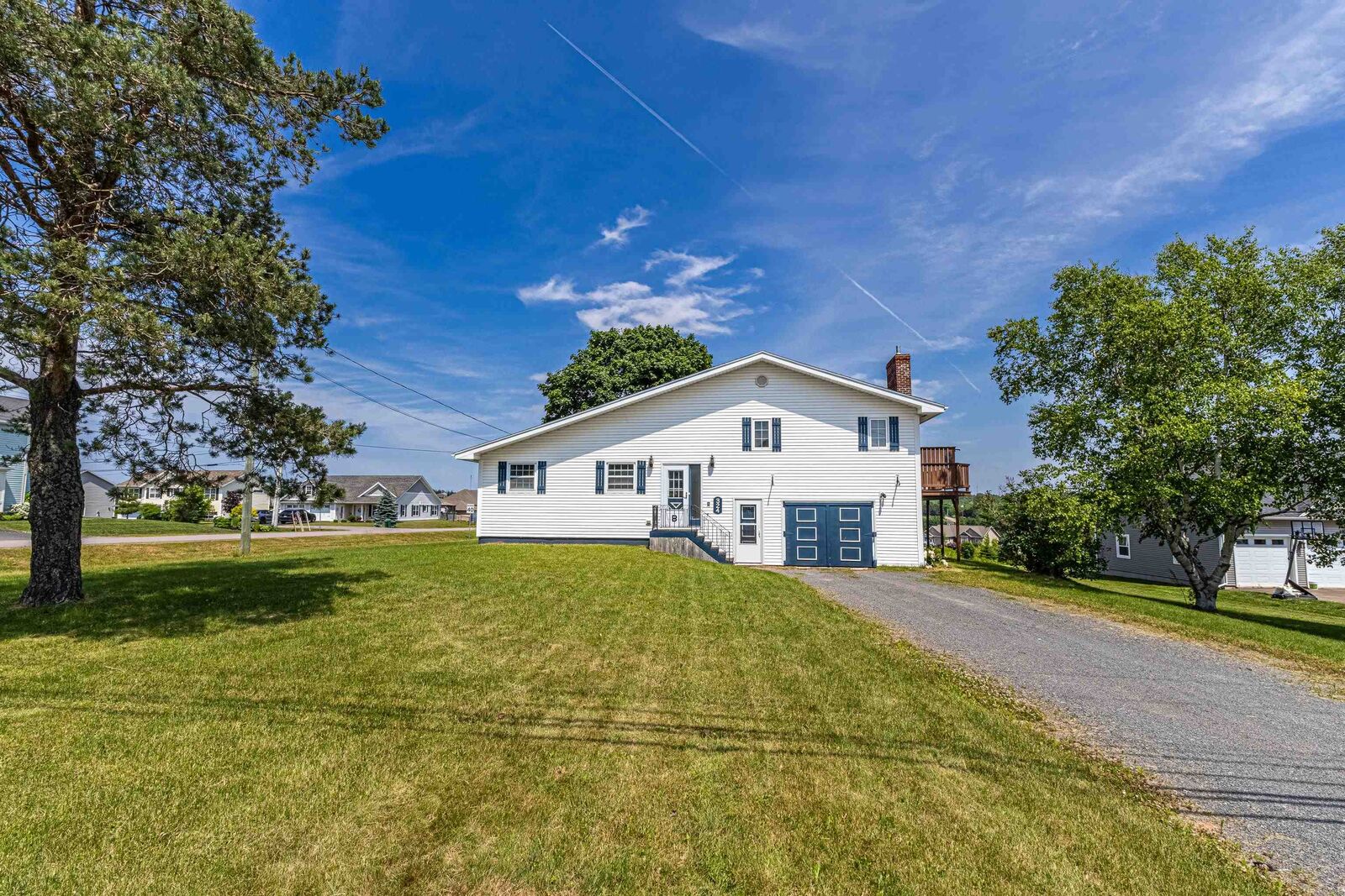Property Photo: 324 Kinlock Road PE C1B 2M6
