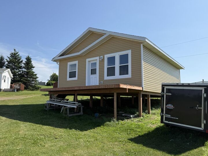 Property Photo:  Mayfield Cottage To Be Moved  PE C0A 1N0 