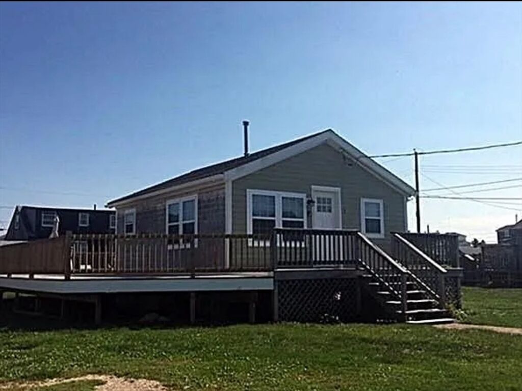 Property Photo:  5 Arbeth Rd  RI 02879 