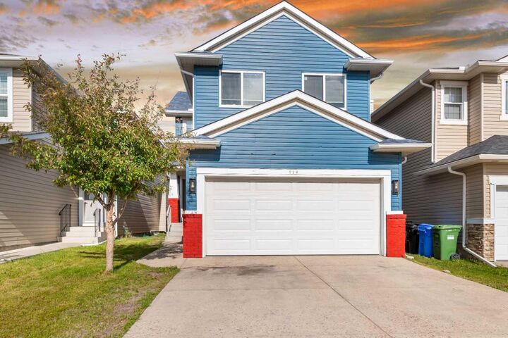 124 Saddlecrest Boulevard NE — photo 1