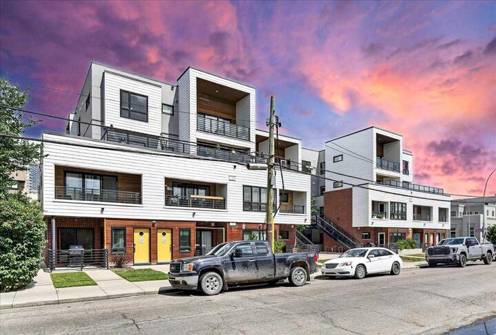 120 18 Avenue SW 411 — photo 1